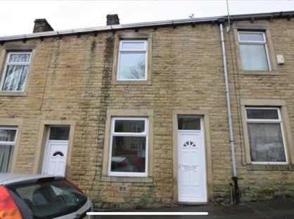 2 Bed Terraced House, North Street, BB8