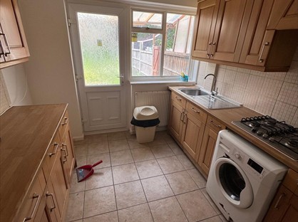 4 Bed Terraced House, Langdon Crescent, E6