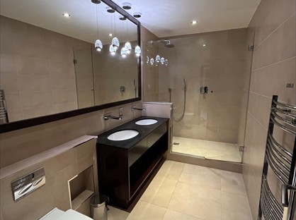 1 Bed Flat, Headrow Residence, LS1