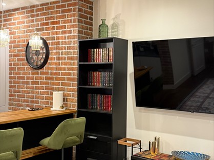 2 Bed Flat, Skylark Court, SW15