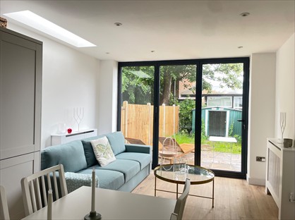 4 Bed Terraced House, Edward Street, LU6