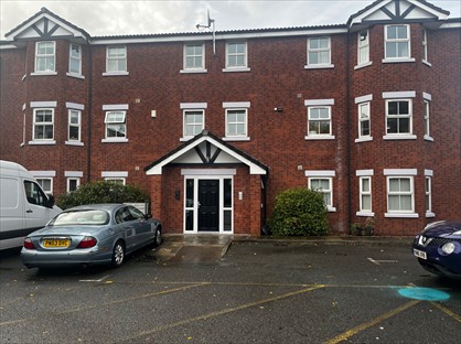 1 Bed Flat, Boundary Drive, L25