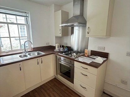 2 Bed Flat, Bannawell Street, PL19