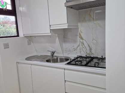 Studio Flat, Langham Gardens, HA0