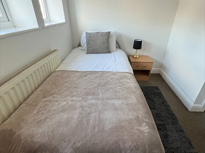Room in a Shared House, Kilton Crescent, S81