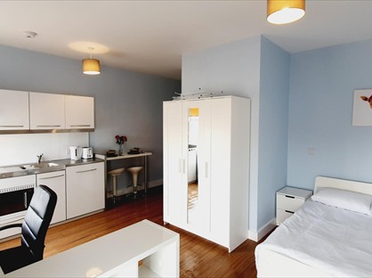 Studio Flat, Majestic Court, ST4