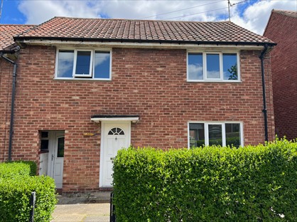 3 Bed Terraced House, Kinross Drive, NE3