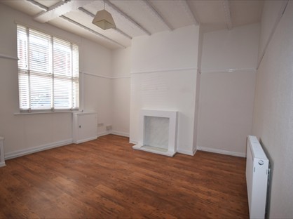2 Bed Terraced House, Clifford Street, WN7