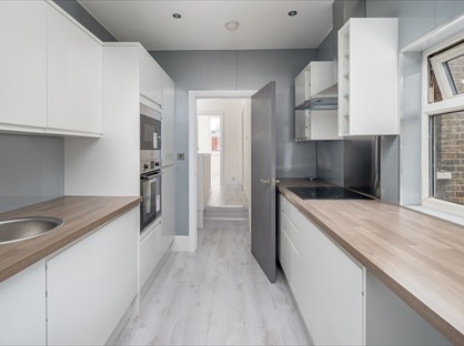 2 Bed Flat, Oulton Road, N15