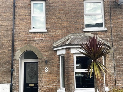 4 Bed Terraced House, Mountain Ash Road, DT1