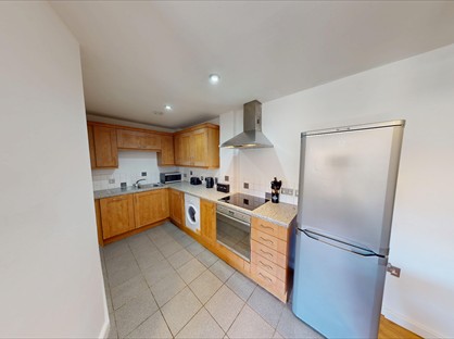 2 Bed Flat, Back Colquitt Street, L1