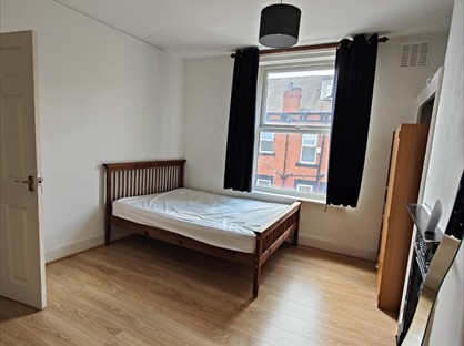 3 Bed Detached House, William Street, LS6