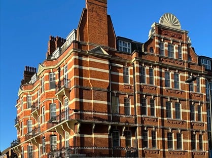 3 Bed Flat, Glyn Mansions, W14