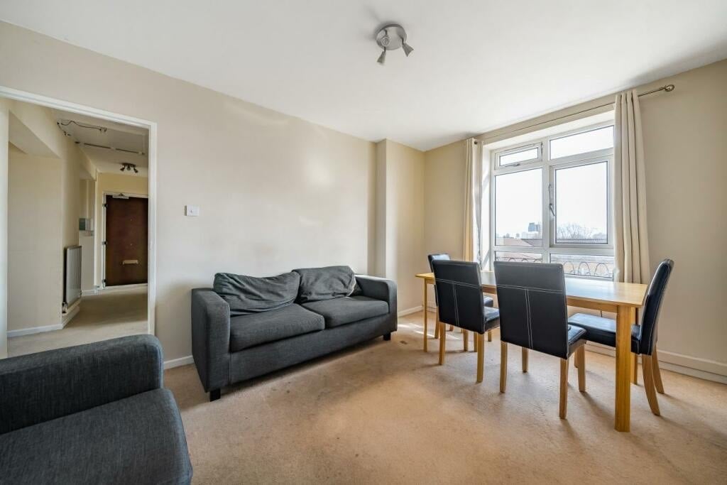 Additional image 3 of 4 Bed Flat, Temple Court, SW8, N1 7GU