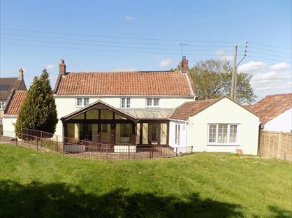 4 Bed Detached House, Higher Road, TA7