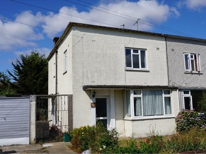 3 Bed Semi-Detached House, Thomas Bata Avenue, RM18