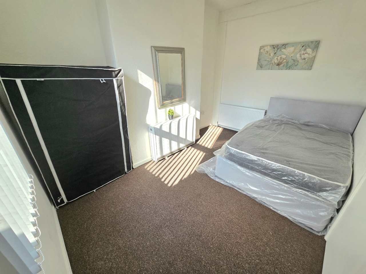 1 Bed Flat, Newstead Road, L8 photo 5