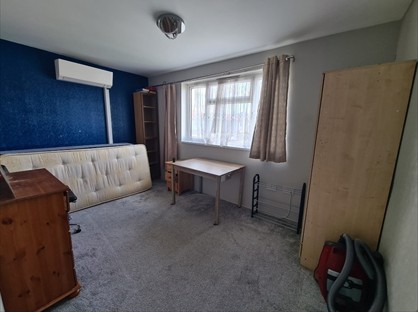 Room in a Shared House, Wellington Drive, RM10