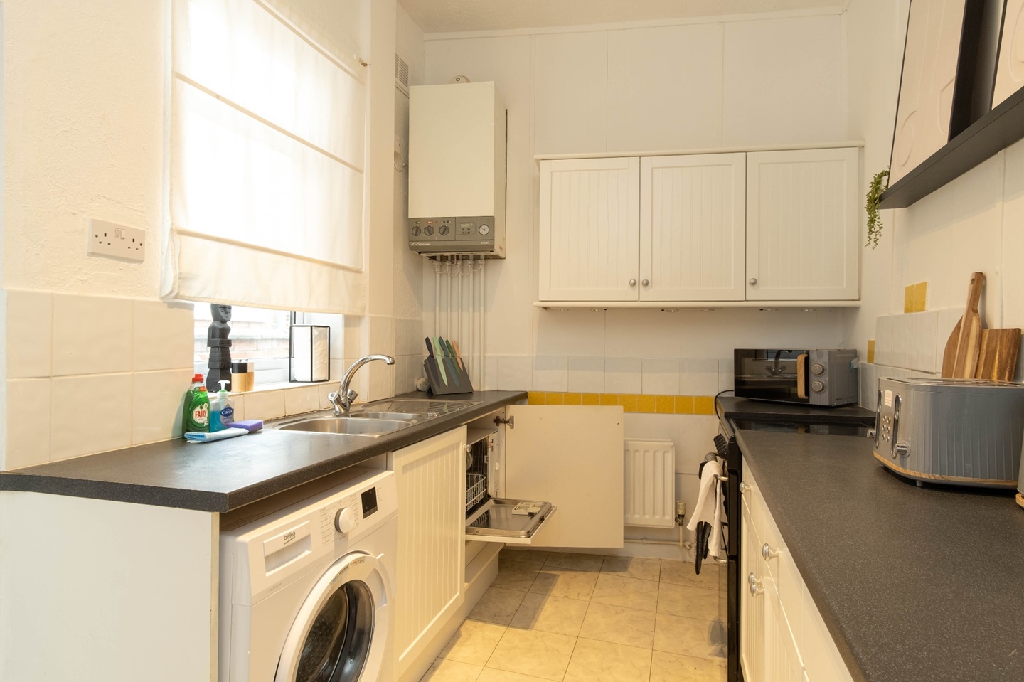 Additional image 2 of 2 Bed Semi-Detached House, Pool Road, LE3, N1 7GU