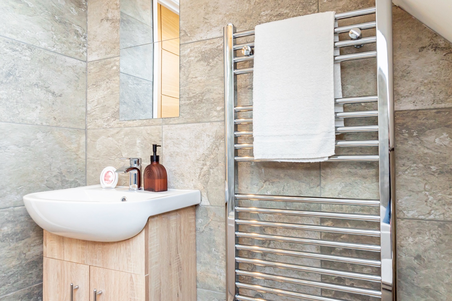 Additional image 13 of 2 Bed Flat, Waterhouse Way, SO15, N1 7GU