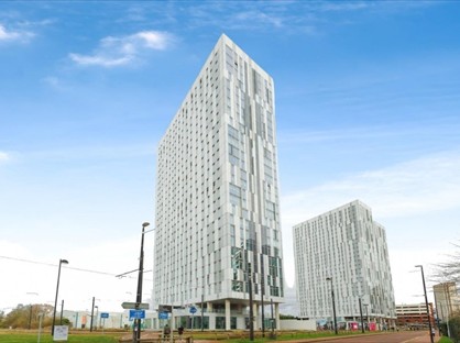 1 Bed Flat, Michigan Point Tower D, M50