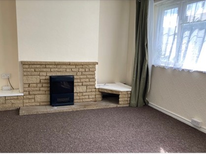 2 Bed Maisonette, Sedgefield Court, UB5