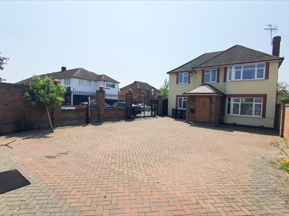 5 Bed Detached House, Harrowden Road, MK42