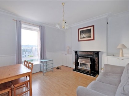 1 Bed Flat, Elmbank Terrace, AB24