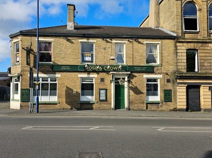 3 Bed Semi-Detached House, Westgate, BD1