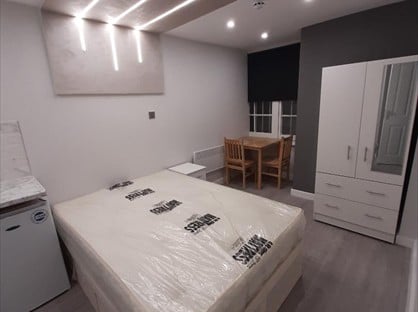 Studio Flat, Paddington, W2