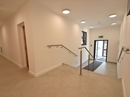 2 Bed Flat, Chapman House, M18