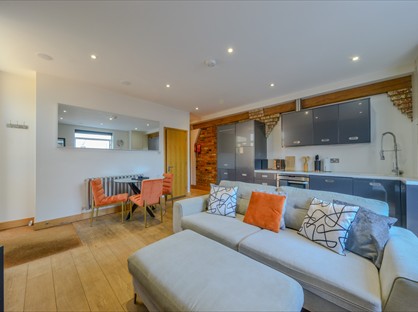 2 Bed Flat, St. Peters Mews, AL1
