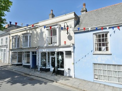 4 Bed Maisonette, Lower Market Street, TR10