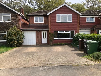 4 Bed Detached House, Maple Road, GU23