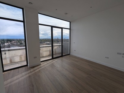 1 Bed Flat, Oto Tower, IG3