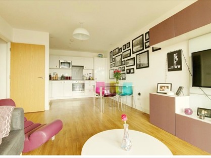 Room in a Shared Flat, Connaught Heights, E16