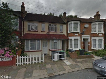 2 Bed Terraced House, Arnold Road, N15