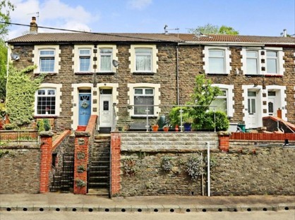 3 Bed Terraced House, Hafod Lane, CF37