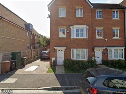3 Bed Flat, Wellsfield, WD23