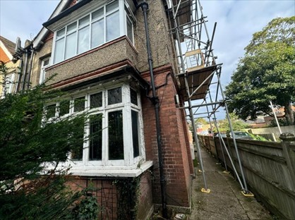 Studio Flat, Warham Road, CR2