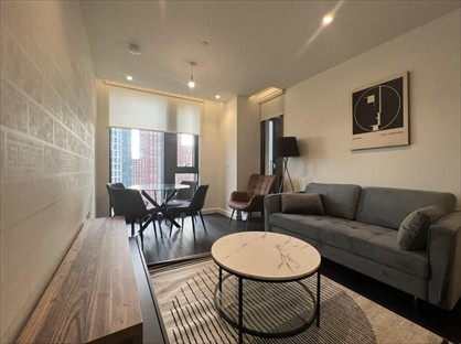 1 Bed Flat, Bondway, SW8