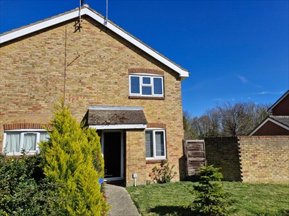 1 Bed Semi-Detached House, Hazebrouck Road, ME13