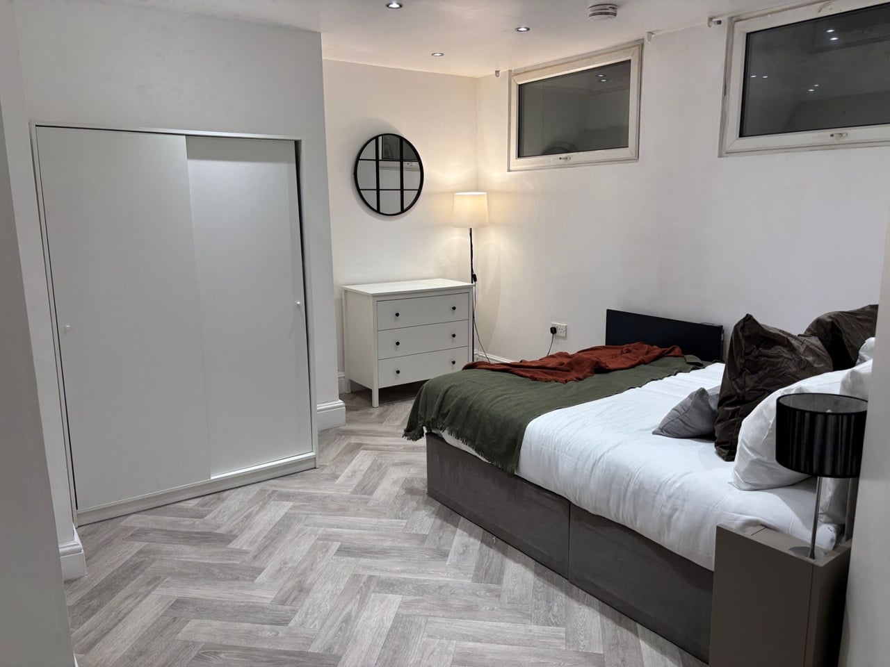 2 Bed Flat, Whitworth Street, M1
