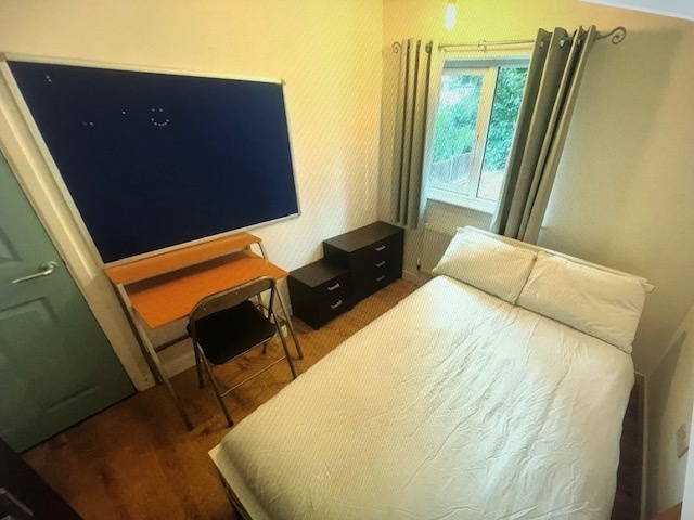 Additional image 3 of 3 Bed Semi-Detached House, Manton Crescent, NG9, N1 7GU