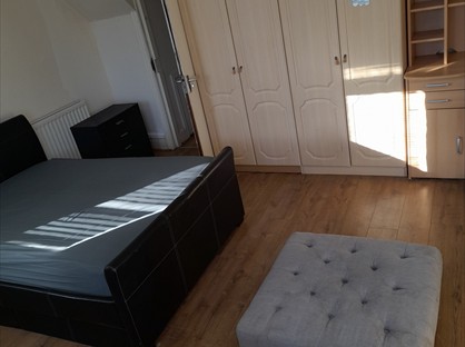 3 Bed Terraced House, Middlesbrough, TS4