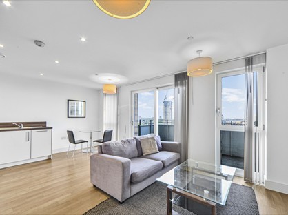 1 Bed Flat, Ivy Point, E3