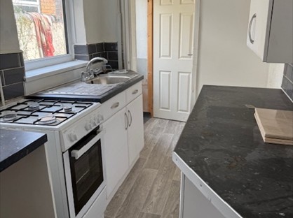 3 Bed Terraced House, Lime Street, WV3