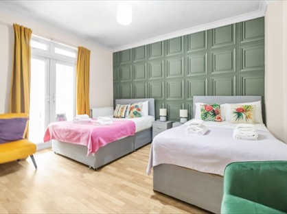 Room in a Shared Flat, Roundway, N17