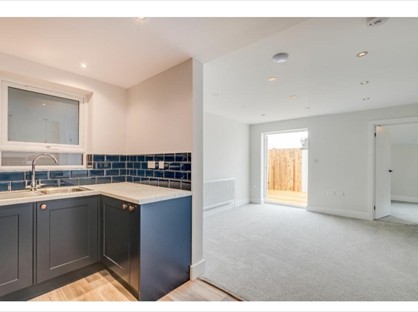 1 Bed Flat, Brackendene, GU26