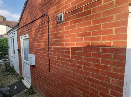 Studio Flat, Woodville Road, NW11